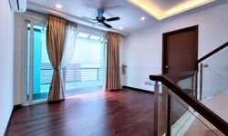 Springleaf Crescent (D26), Terrace #458673001